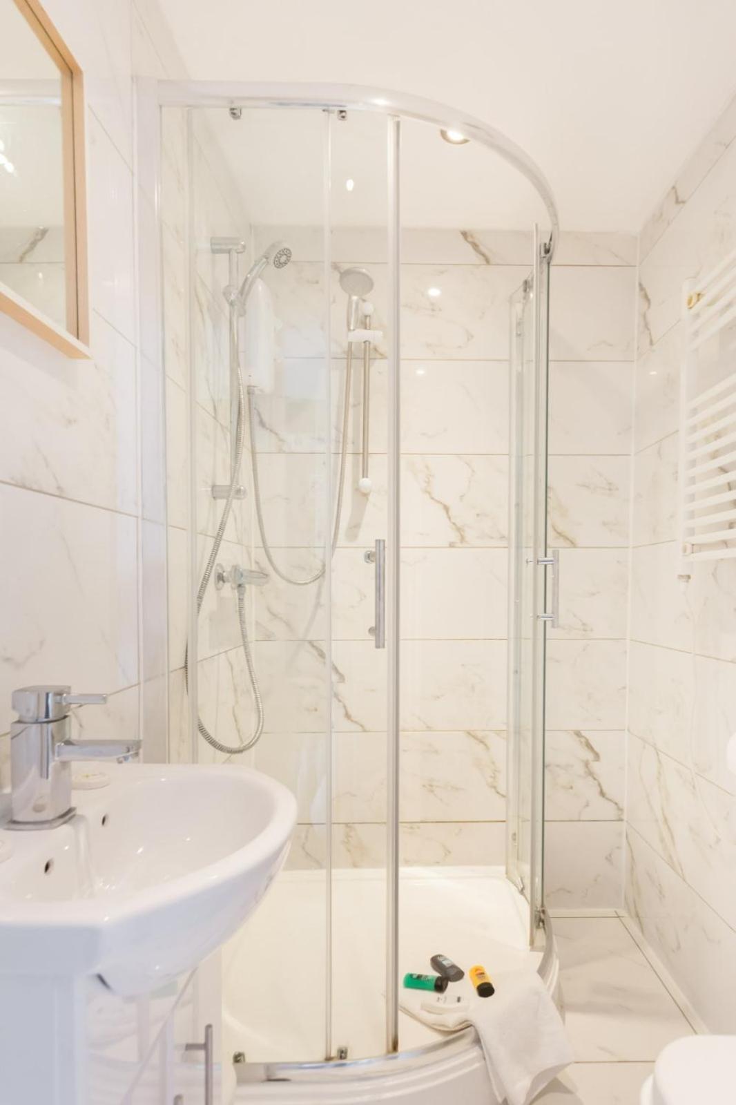 Eurostar City Apartments Londra Esterno foto