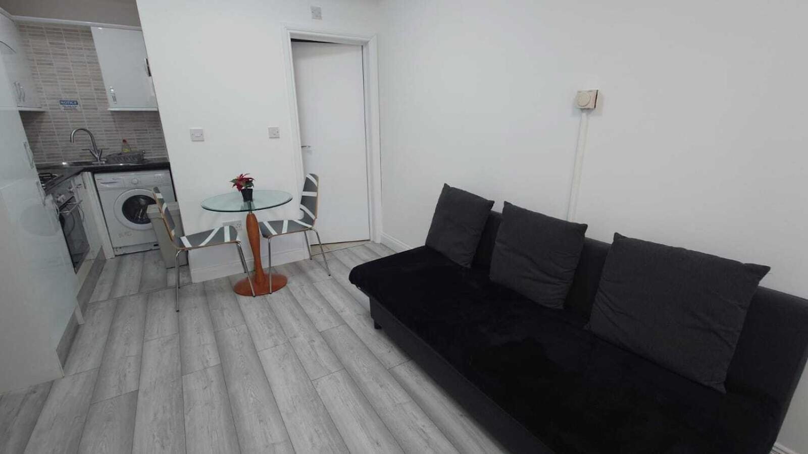 Eurostar City Apartments Londra Camera foto